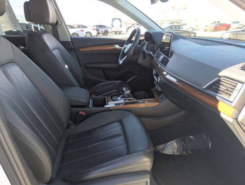 2021 Audi Q5 quattro Premium Plus 45 TFSI