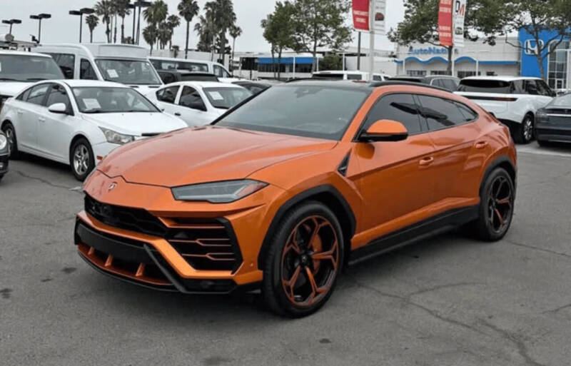 2020 Lamborghini Urus