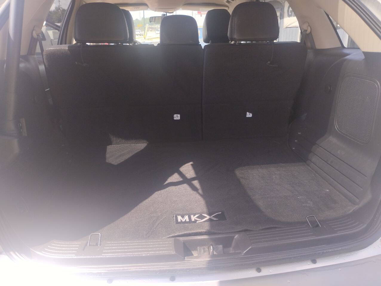 Silver 2013 Lincoln MKX Base 4dr SUV 13