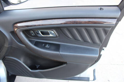 2016 Ford Taurus Limited