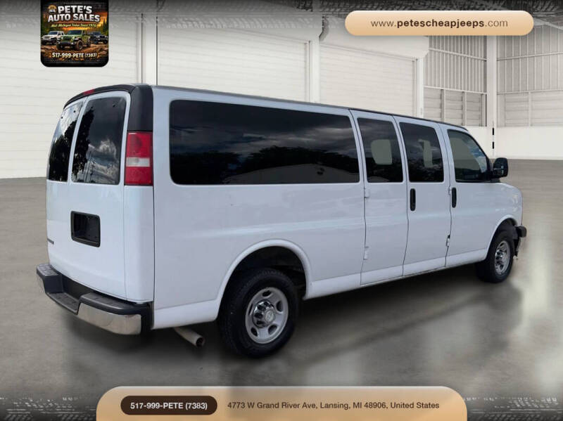 2017 Chevrolet Express LT 3500