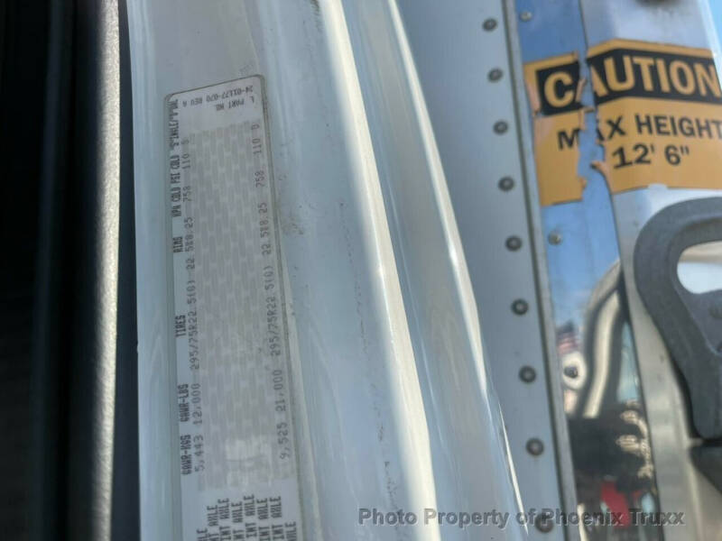 2015 Freightliner M2 106