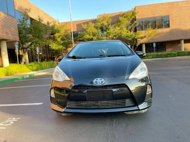 2014 Toyota Prius c Three