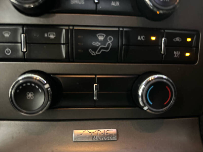 2011 Ford Mustang GT Premium