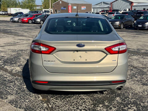 2015 Ford Fusion SE