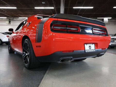 2018 Dodge Challenger 392 HEMI Scat Pack Shaker