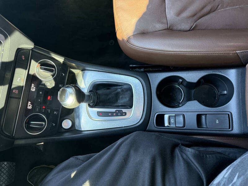 2016 Audi Q3 2.0T quattro Premium Plus