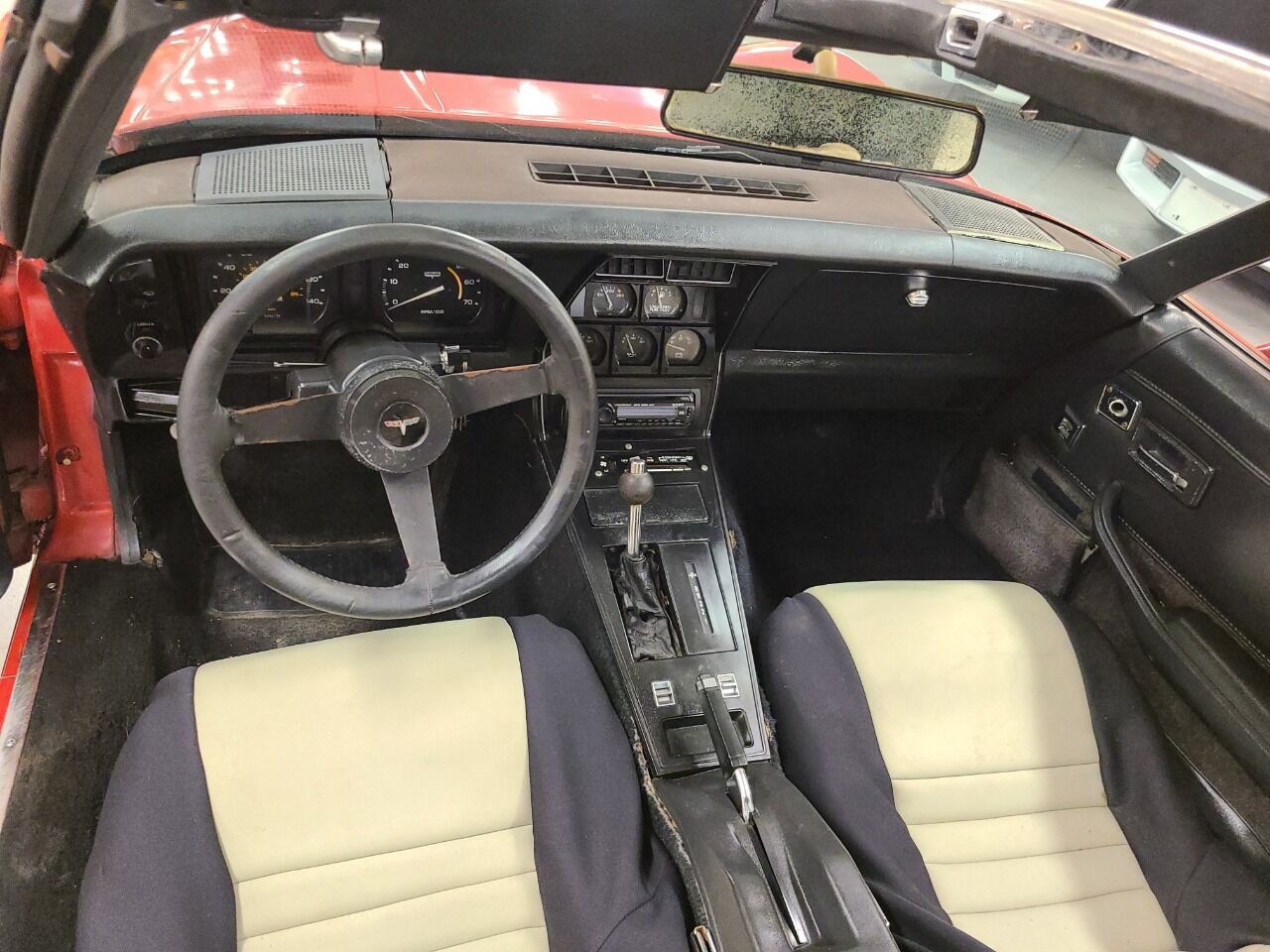 1981 Chevrolet Corvette 12