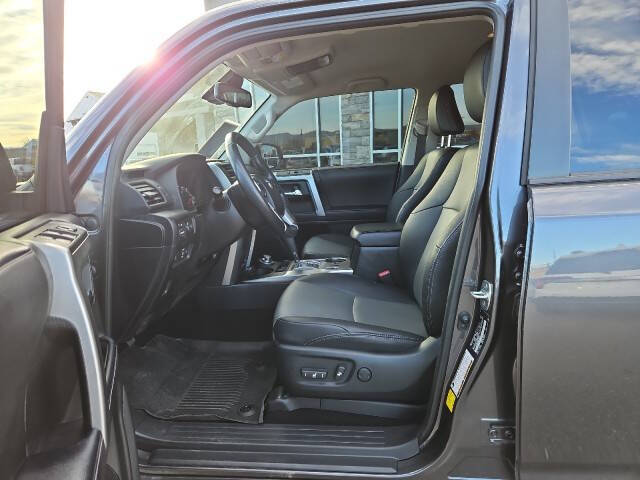 2023 Toyota 4Runner SR5 Premium