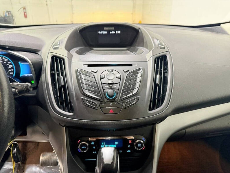 2013 Ford C-MAX Hybrid SE