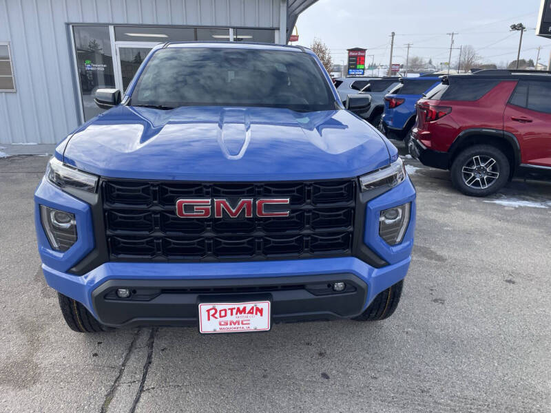 2026 GMC Canyon Elevation