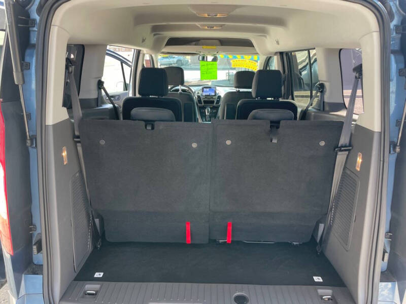 2020 Ford Transit Connect XLT photo 12