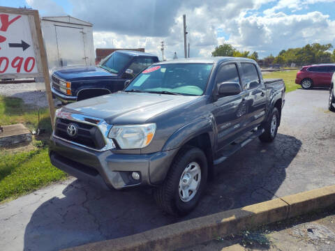 2015 Toyota Tacoma for sale at Big Boys Auto Sales in Russellville KY