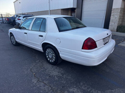 2005 Ford Crown Victoria