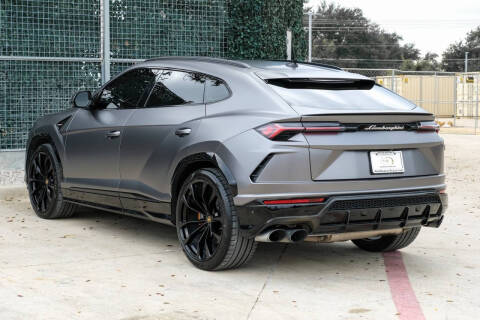 2020 Lamborghini Urus
