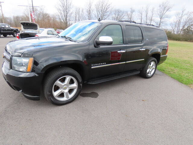 2014 Chevrolet Suburban for sale at Modern Automotive Group LLC in Lafayette, TN