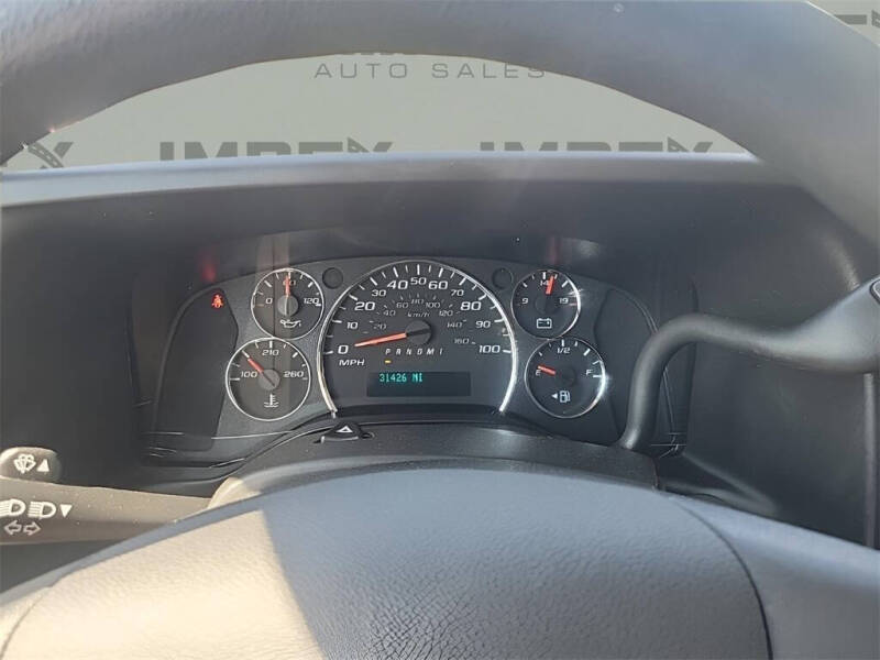 2023 GMC Savana 2500