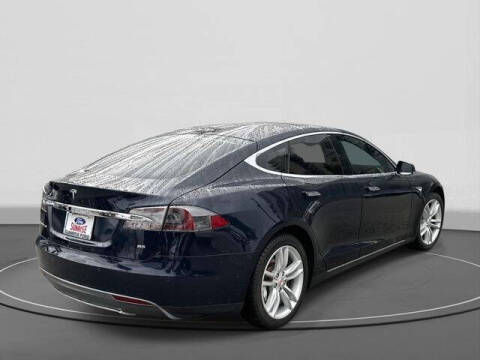 2014 Tesla Model S