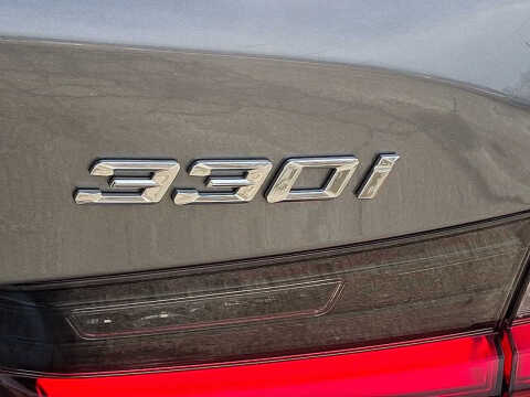 2025 BMW 3 Series 330i xDrive