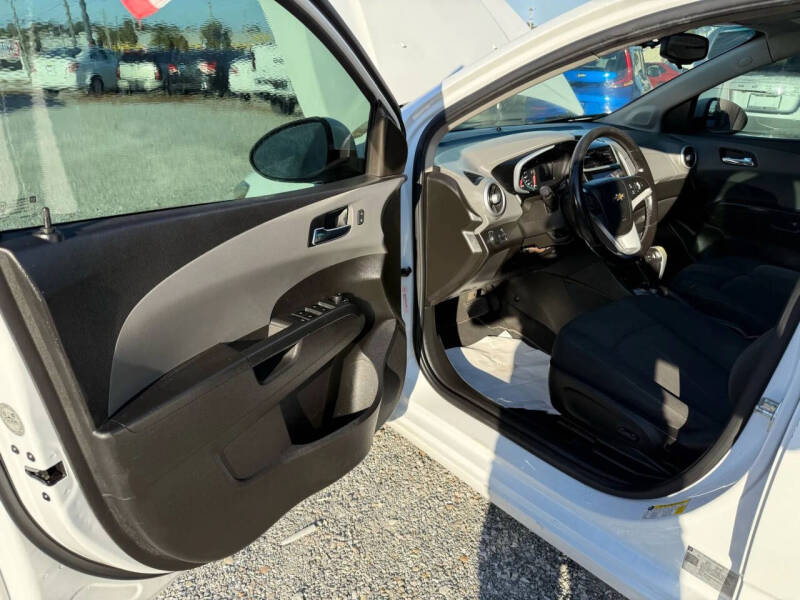 2017 Chevrolet Sonic LT Auto