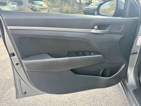 2019 Hyundai Elantra SEL