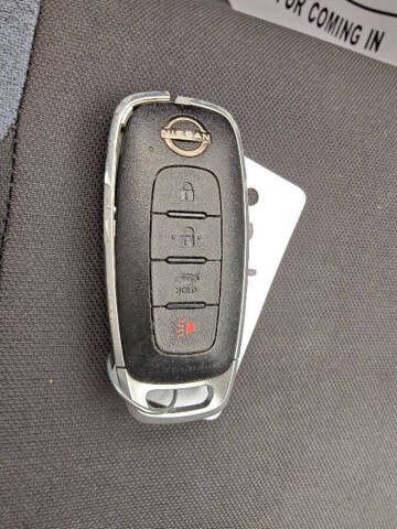 2023 Nissan Versa SV