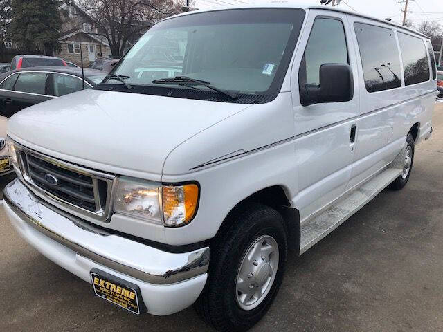 2003 Ford E-Series for sale at Extreme Auto Plaza in Des Moines, IA