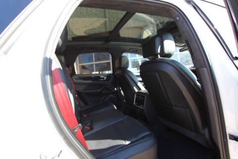 2021 Porsche Cayenne GTS