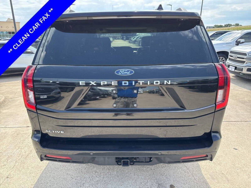 2025 Ford Expedition Active