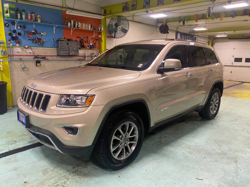 2014 Jeep Grand Cherokee Limited photo 3