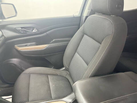2021 GMC Acadia SLE