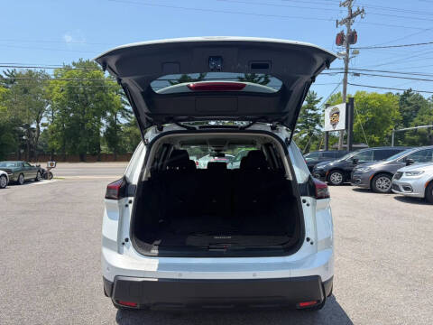 2025 Nissan Rogue S