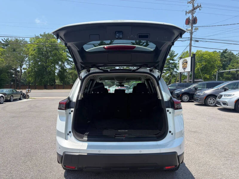2025 Nissan Rogue S