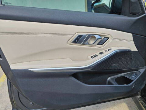 2022 BMW 3 Series 330i