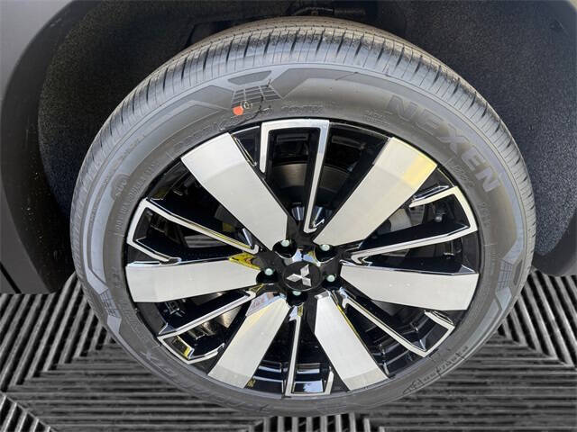 2026 Mitsubishi Outlander SE