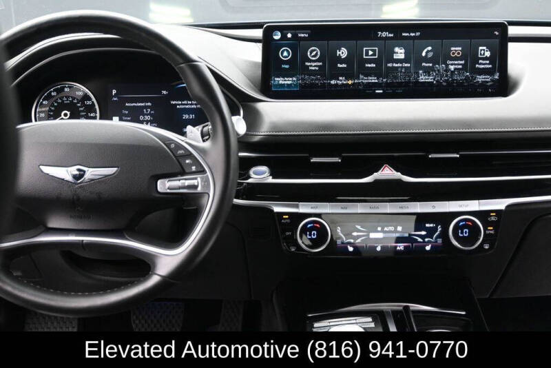 2023 Genesis G80