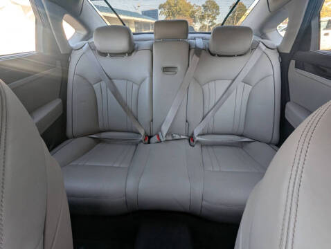 2015 Hyundai Genesis