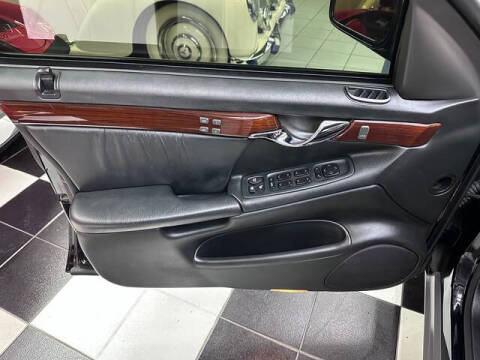 2001 Cadillac DeVille DHS