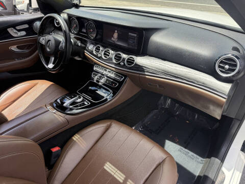 2017 Mercedes-Benz E-Class E 300