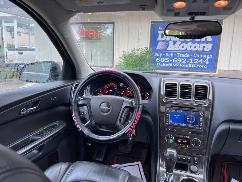 2011 GMC Acadia Denali