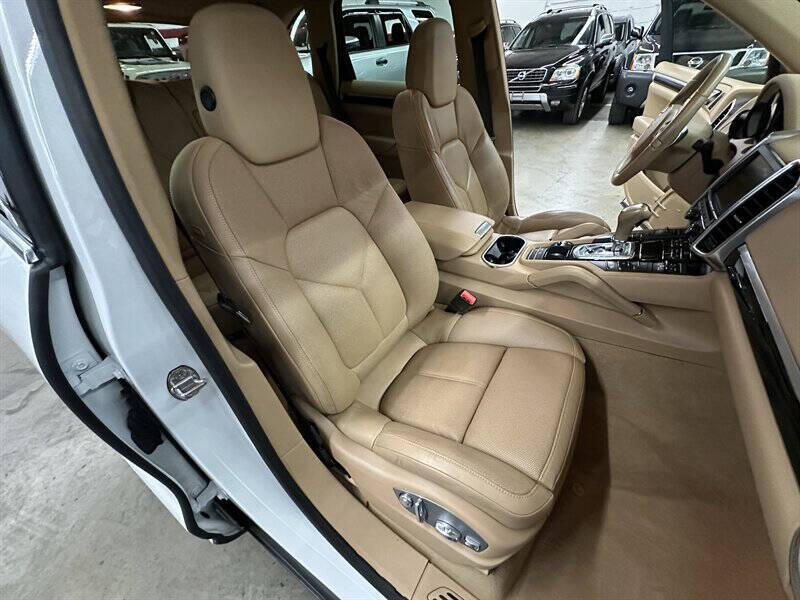 2014 Porsche Cayenne