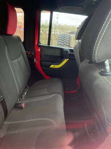 2016 Jeep Wrangler Unlimited Sahara 75th Anniversary