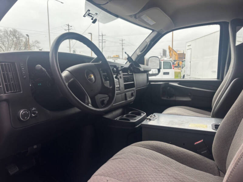 2015 Chevrolet Express Cargo Van 3500