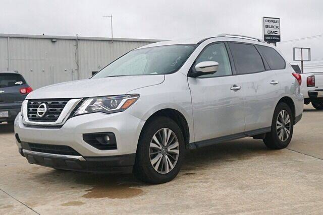 2020 Nissan Pathfinder for sale at STRICKLAND AUTO GROUP INC in Ahoskie NC