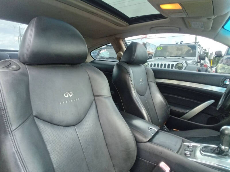 2013 Infiniti G37 Coupe x