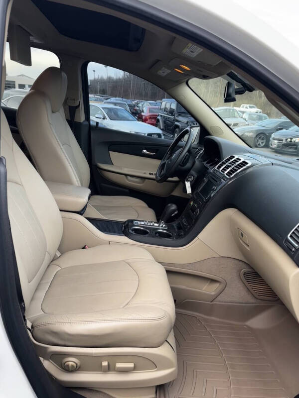 2012 GMC Acadia Denali