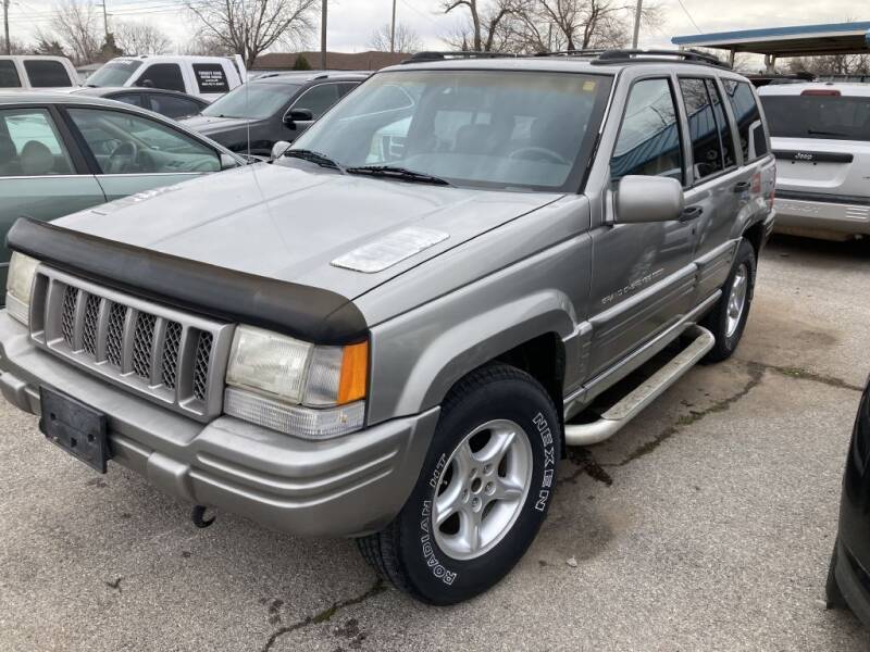 1998 Jeep Grand Cherokee for sale at A & G Auto Sales in Lawton OK