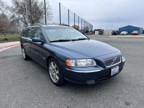 2005 Volvo V70 for sale at R&A Auto Sales, inc. in Sacramento CA