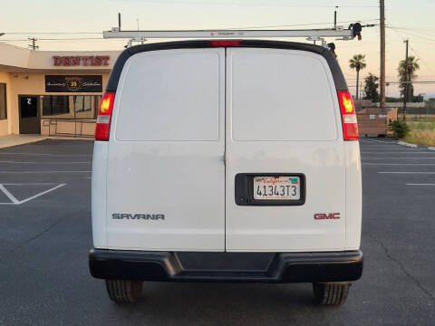 2023 GMC Savana 2500