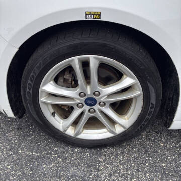 2018 Ford Fusion Hybrid SE